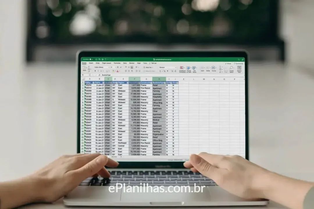 Como usar a função COLUMN?