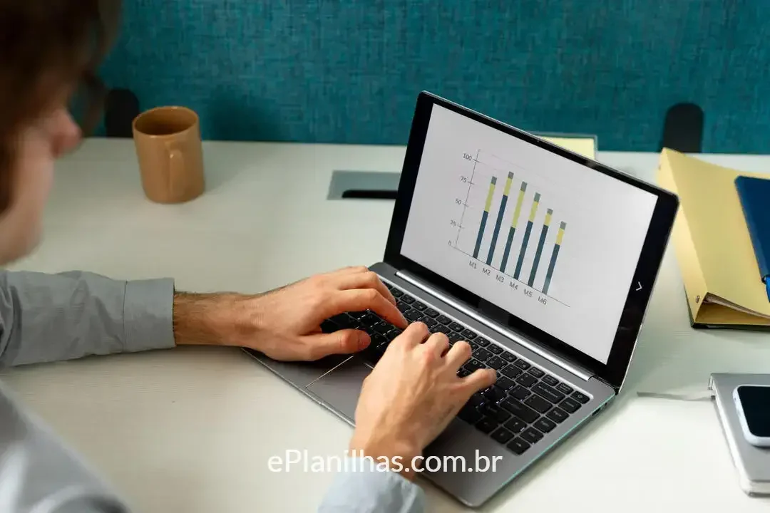 Utilize a função SOMASES para somar com múltiplos critérios